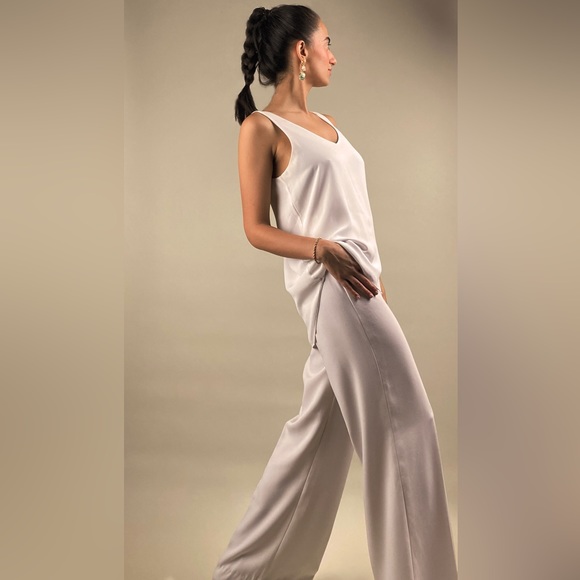 ZARA | White Camisole V-Neck Flowy Top | US Small - Picture 5 of 15